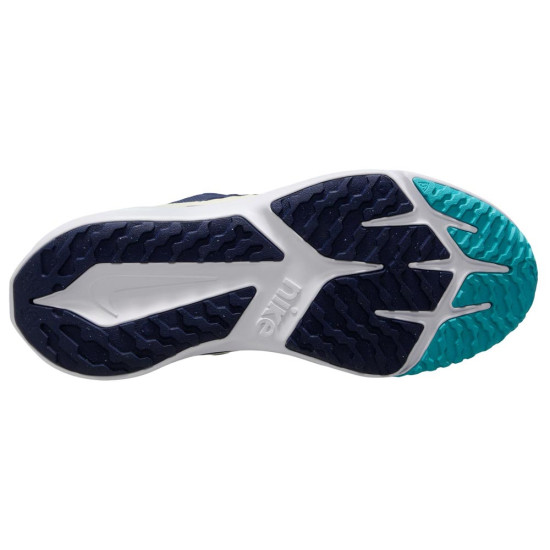 Nike Star Runner 4 NN (GS) Nike Star Runner 4 NN (GS)